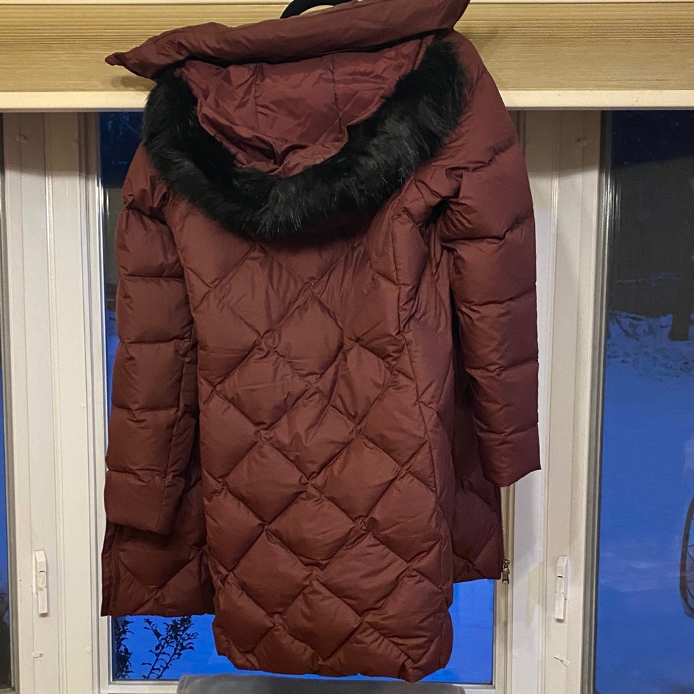 Columbia Maroon Hooded Puffer Jacket - Picture 5 of 13